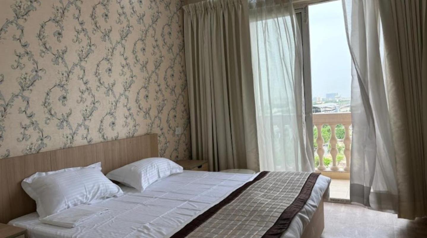 Kaanha Bnb เกรทเตอร์นอยดา ภายนอก รูปภาพ